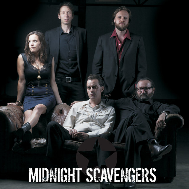 Couverture de Midnight Scavengers