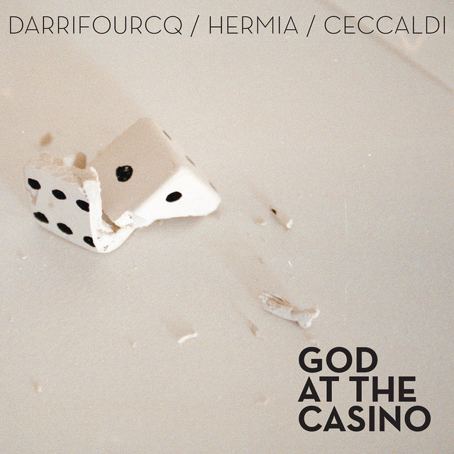 Couverture de God at the Casino