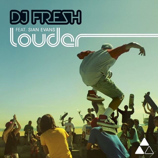 Couverture de Louder