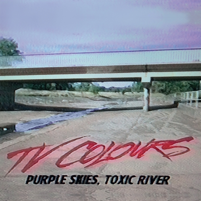 Couverture de Purple Skies, Toxic River