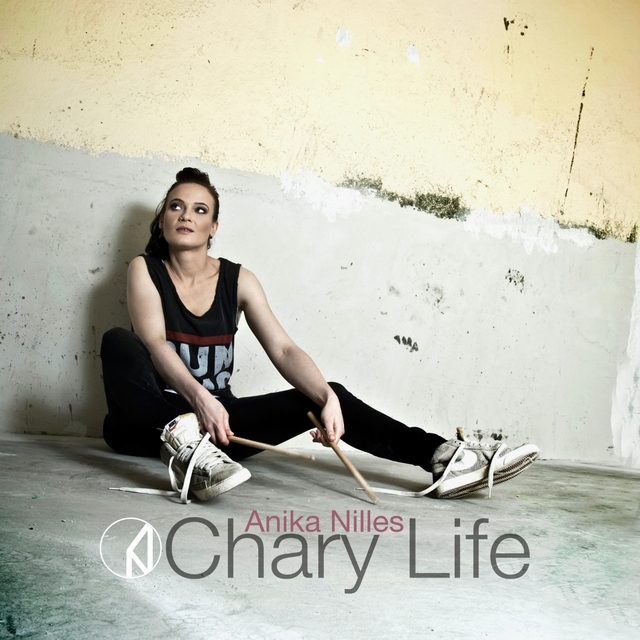 Couverture de Chary Life