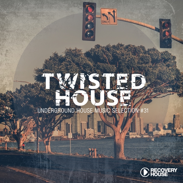 Couverture de Twisted House, Vol. 31