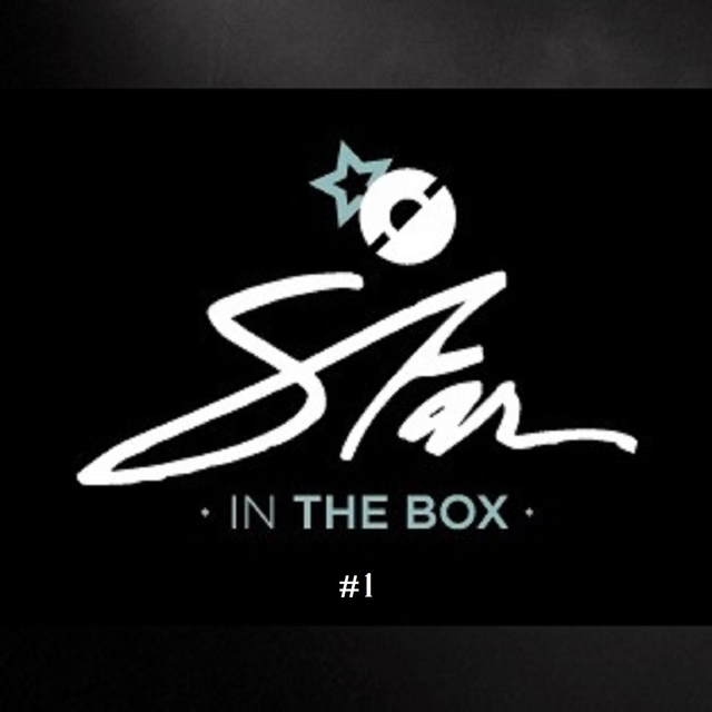 Couverture de Star in the Box, Vol. 1