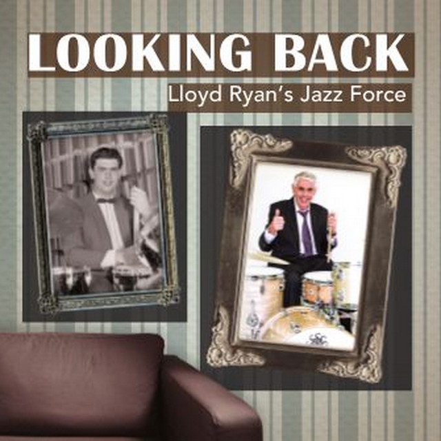 Couverture de Looking Back