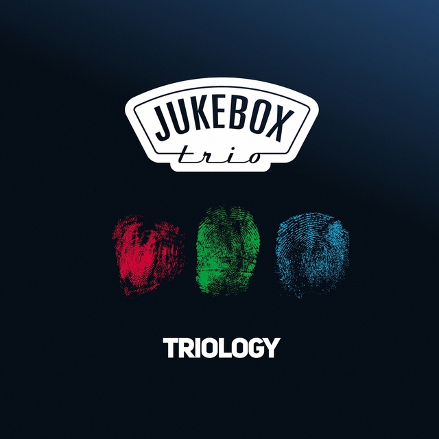 Couverture de Triology (Deluxe Version)