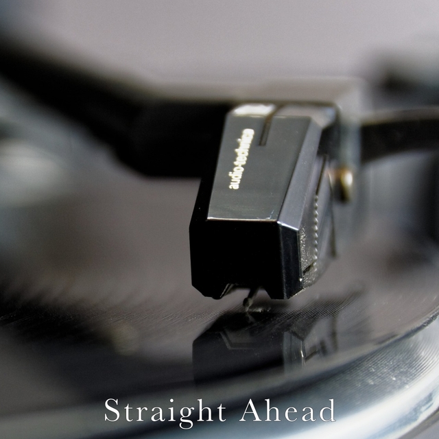 Couverture de Straight Ahead