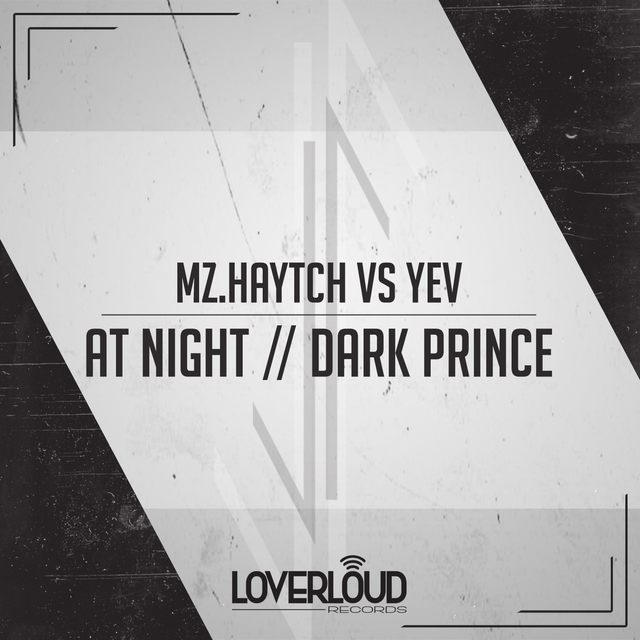 Couverture de At Night / Dark Prince