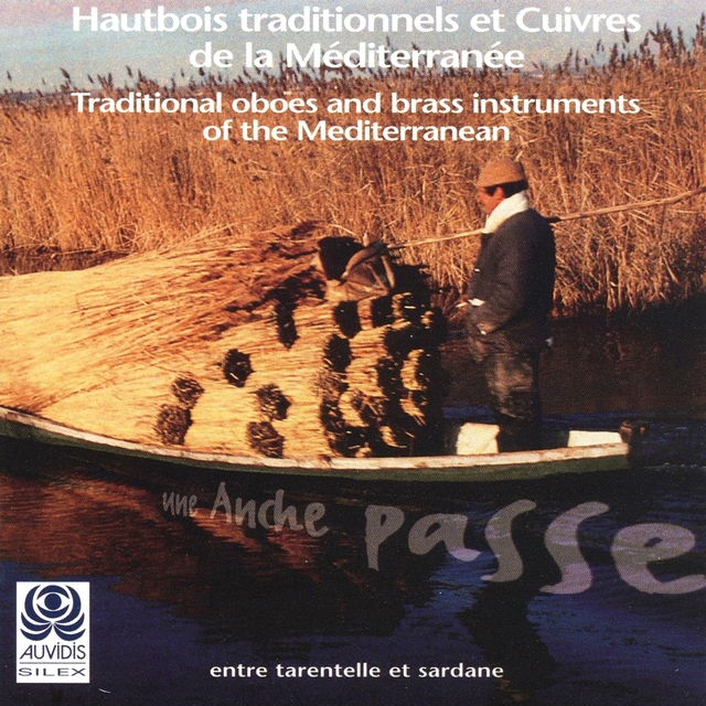 Couverture de Hautbois traditionnels et cuivres de la méditerranée