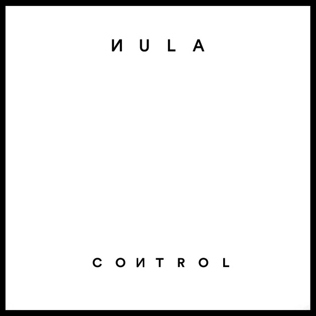 Couverture de Control