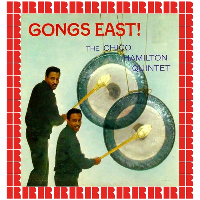 Couverture de Gongs East!