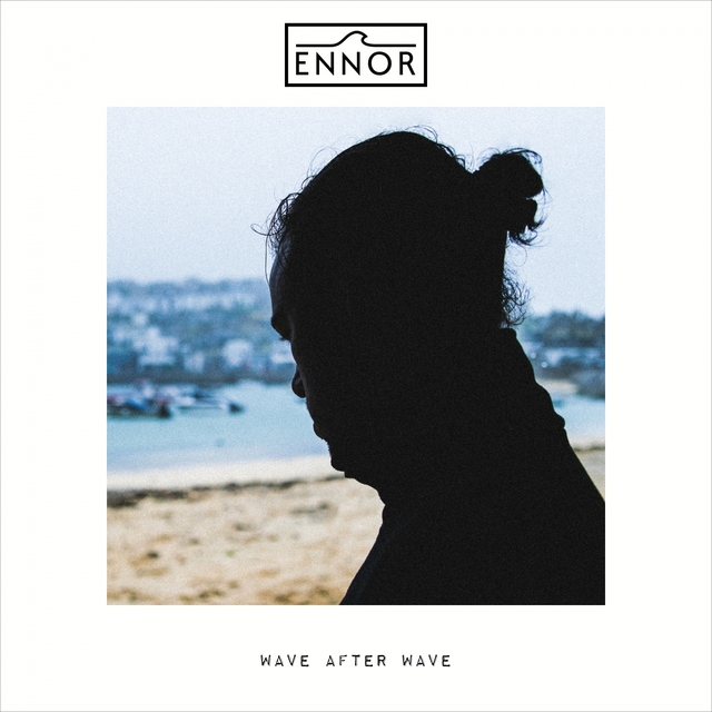 Couverture de Wave After Wave