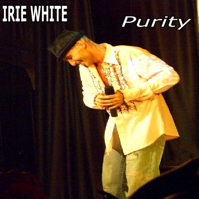 Couverture de Purity