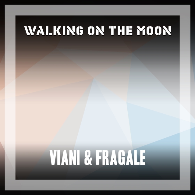 Couverture de Walking On The Moon