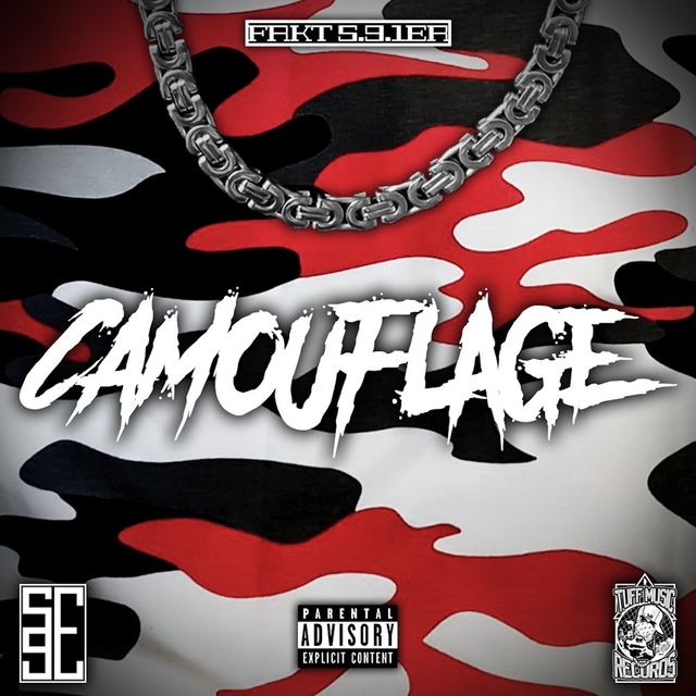 Couverture de CAMOUFLAGE