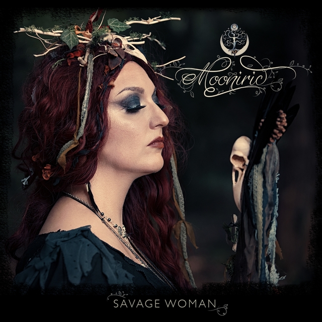 Couverture de Savage Woman