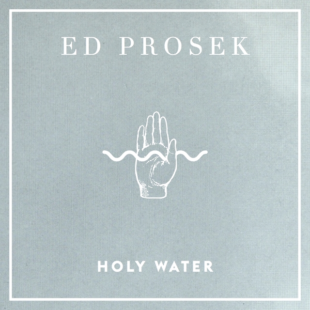 Couverture de Holy Water