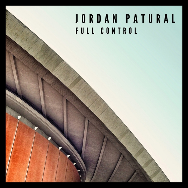 Couverture de Full Control