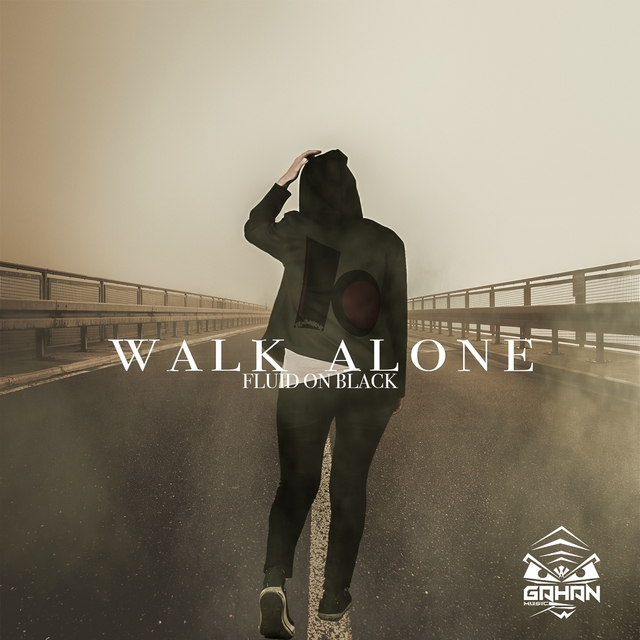 Couverture de Walk Alone