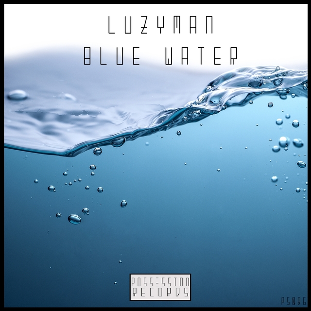 Couverture de Blue Water