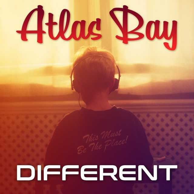 Couverture de Different