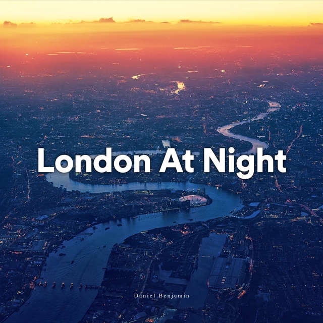 Couverture de London at Night