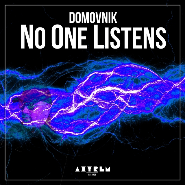 Couverture de No One Listens