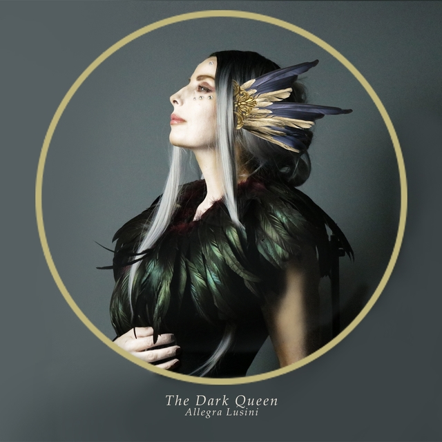 Couverture de The Dark Queen