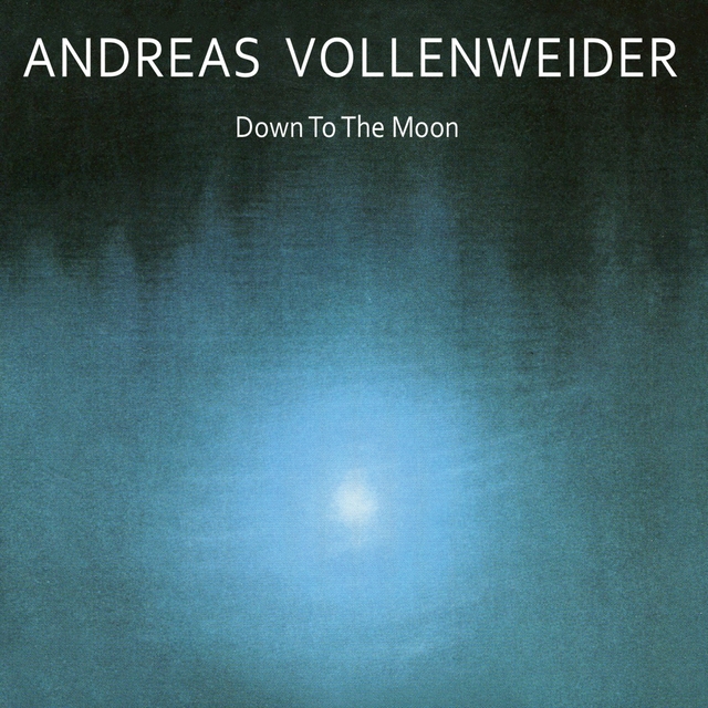 Couverture de Down to the Moon