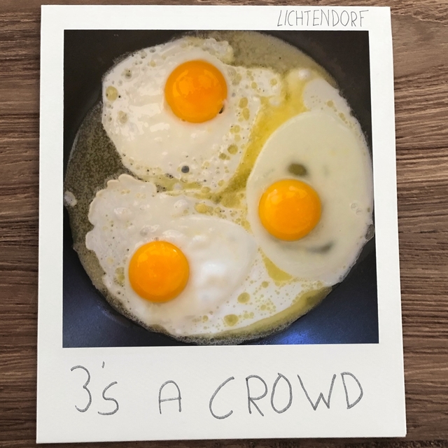 3´S a Crowd