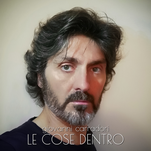 Le cose dentro