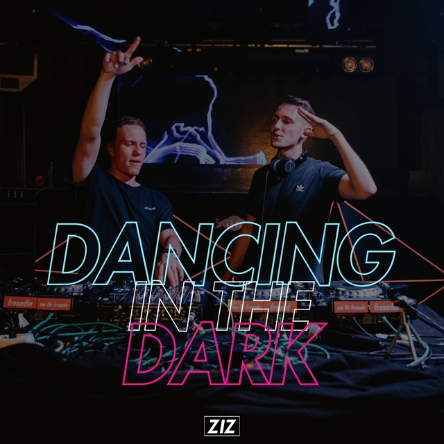 Couverture de Dancing in the Dark