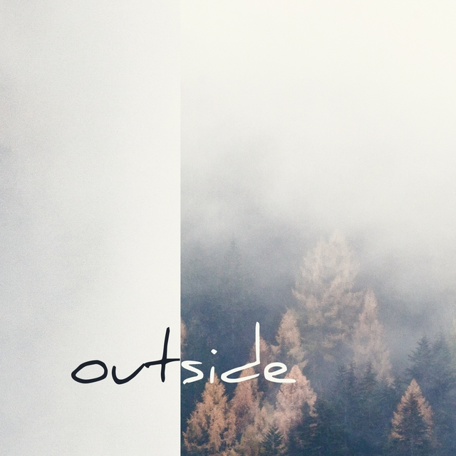 Couverture de Outside