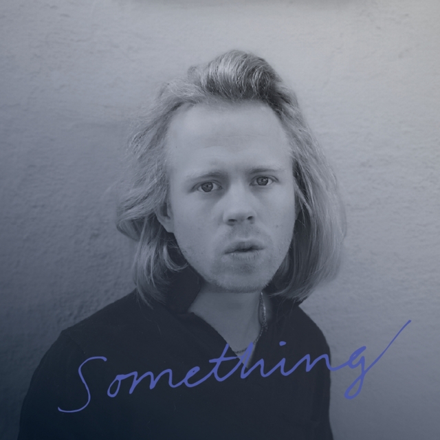 Couverture de Something