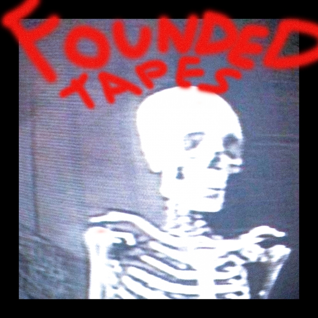 Couverture de Founded Tapes