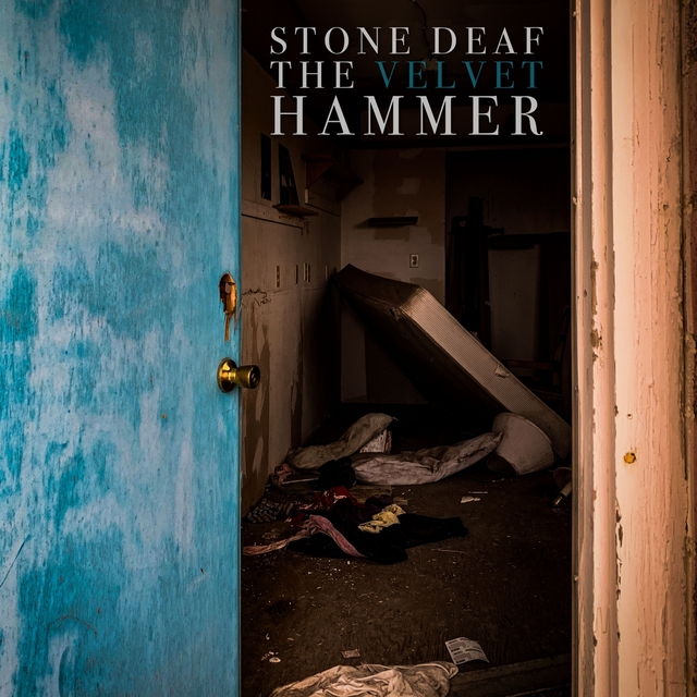 Couverture de The Velvet Hammer