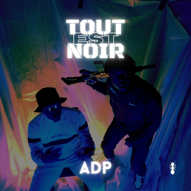 Couverture de Tout est noir