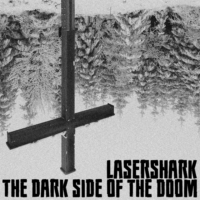 Couverture de The Dark Side of the Doom