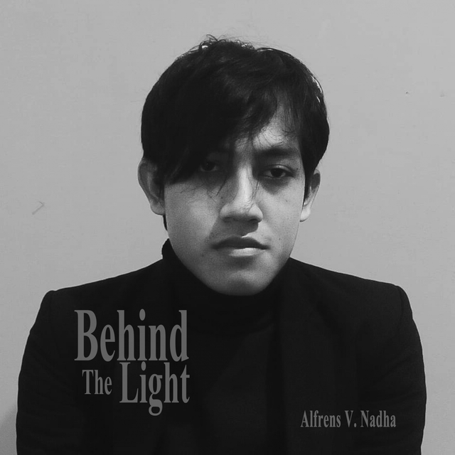 Couverture de Behind the Light