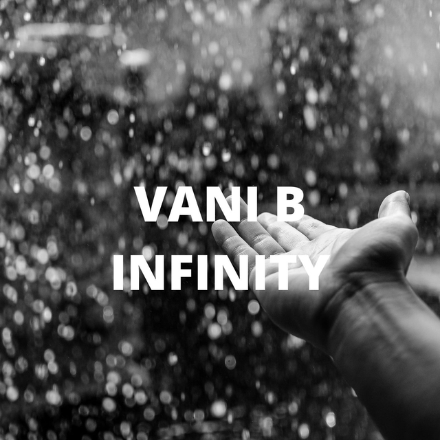 Couverture de INFINITY