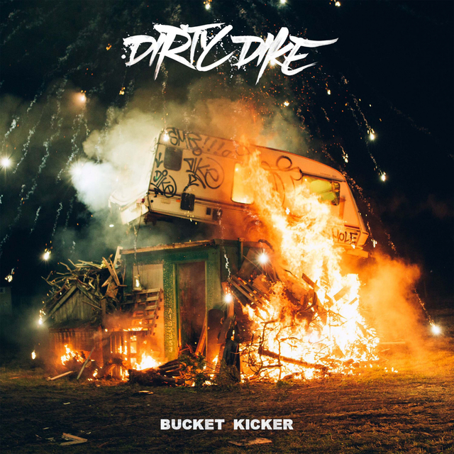 Couverture de Bucket Kicker