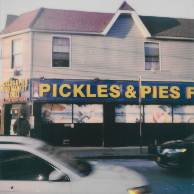 Couverture de Pickles & Pies