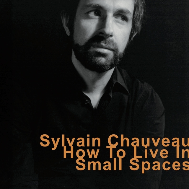 Couverture de How to Live in Small Spaces