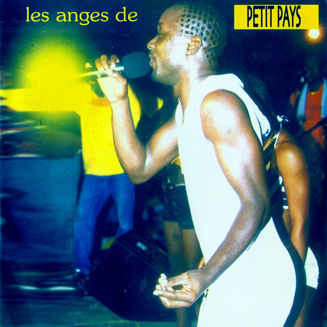 Couverture de Les anges de Petit Pays