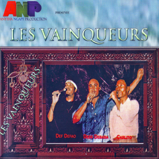 Couverture de Les vainqueurs