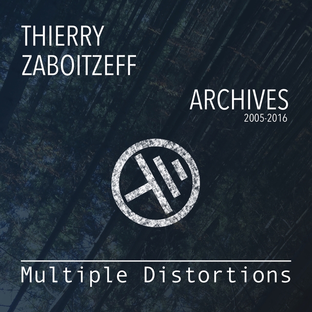 Couverture de Multiple Distortions