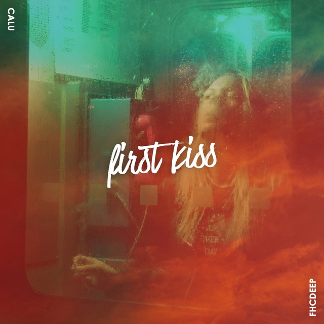 Couverture de First kiss