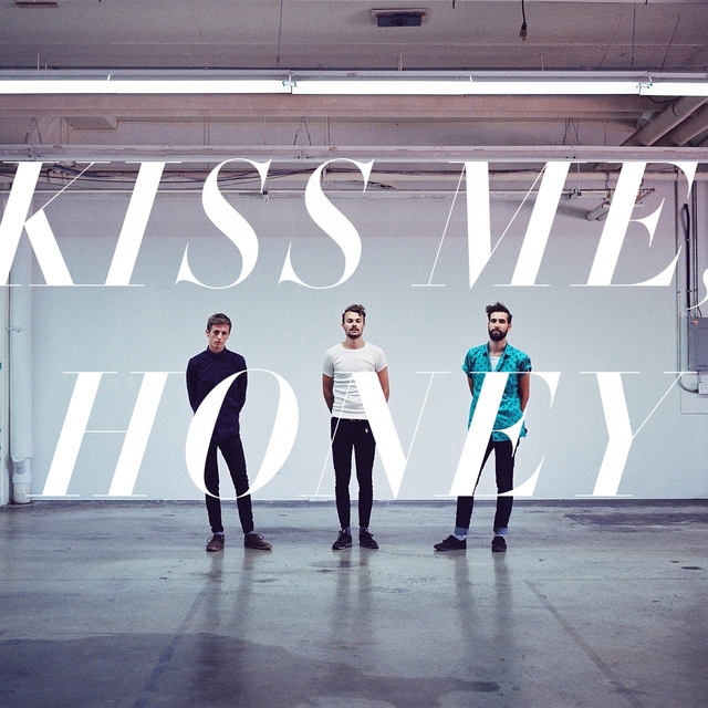 Kiss Me, Honey (Radio Edit)