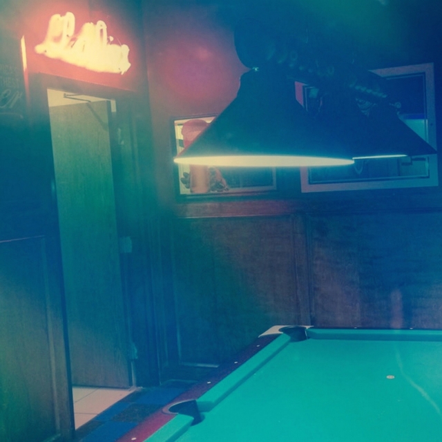 Couverture de At the Pool Hall