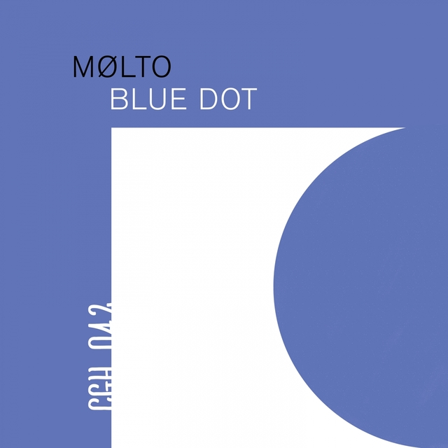 Couverture de Blue Dot