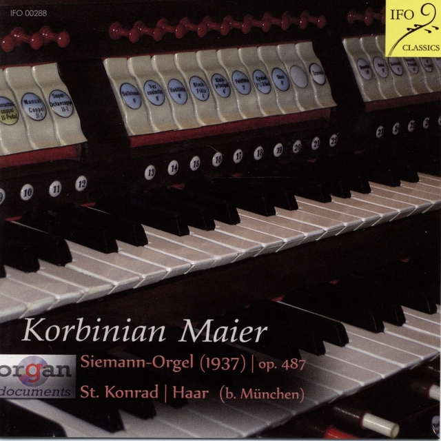 Couverture de Korbinian Maier Plays Organ Works